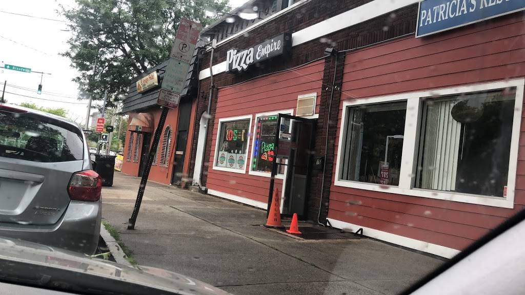 Pizza Empire | restaurant | 16 Whalley Ave, New Haven, CT 06511, USA | 2035622222 OR +1 203-562-2222