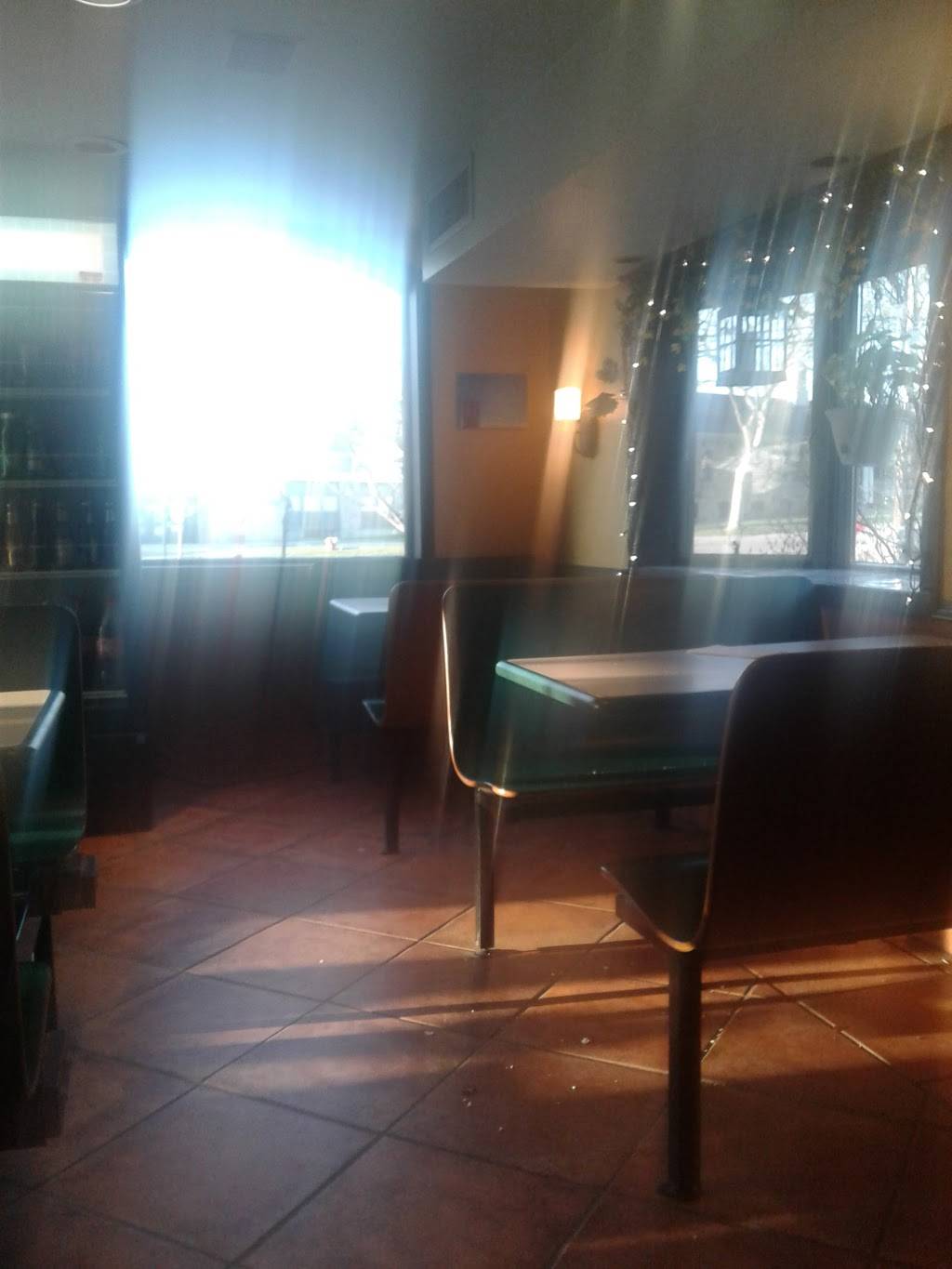 A-1 Pizza | restaurant | 20 S of Commons Rd, Little Compton, RI 02837, USA | 4016358353 OR +1 401-635-8353