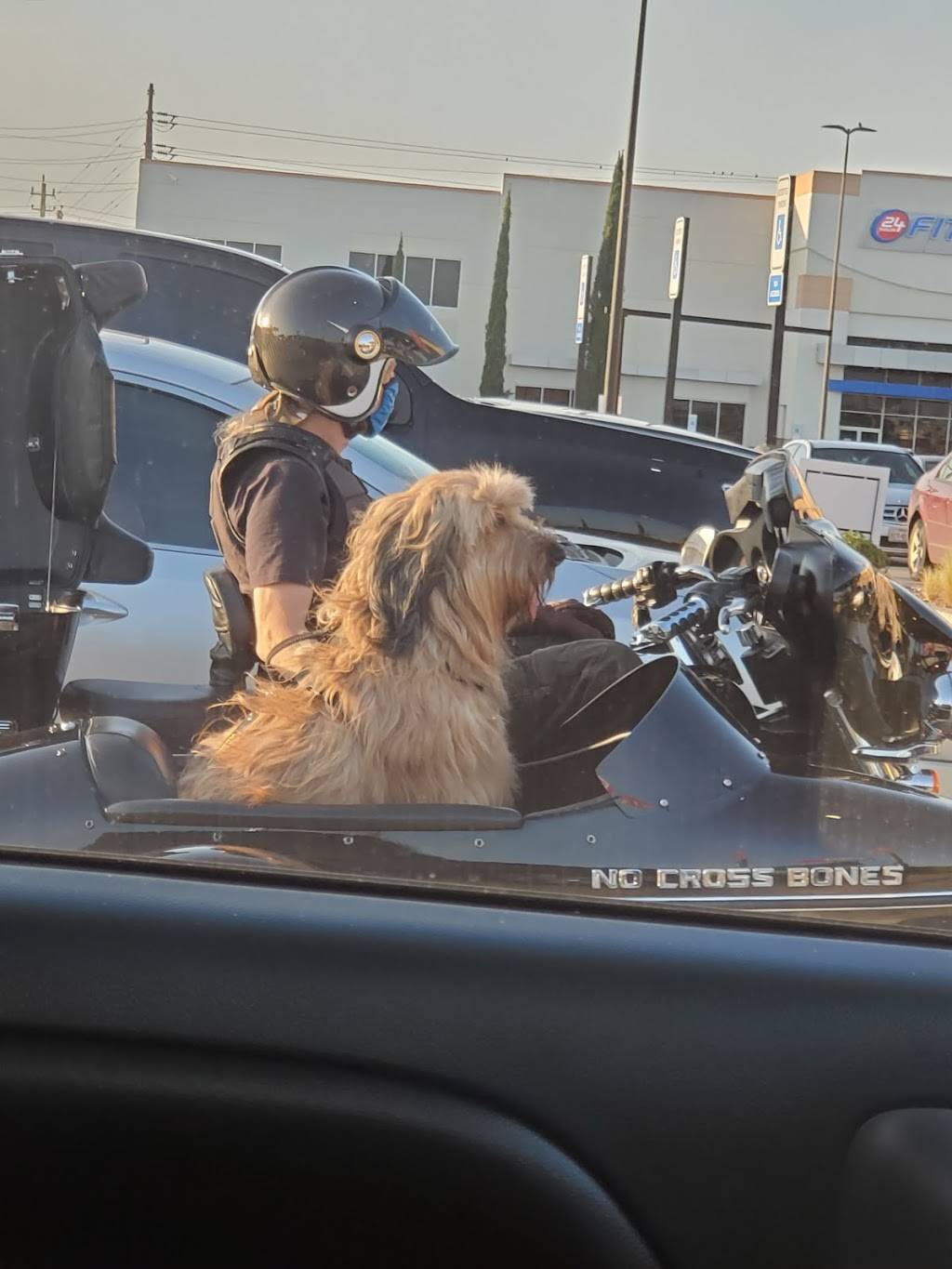 Jones BBQ And foot massage | restaurant | 1207 E Mason St, Green Bay, WI 54301, USA | 7082246169 OR +1 708-224-6169