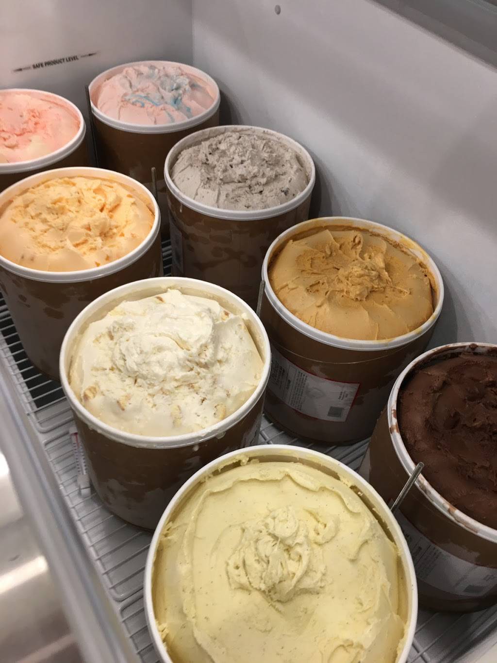 Millers Creamery | restaurant | 105 W Jackson St, Millersburg, OH 44654, USA | 2343019004 OR +1 234-301-9004