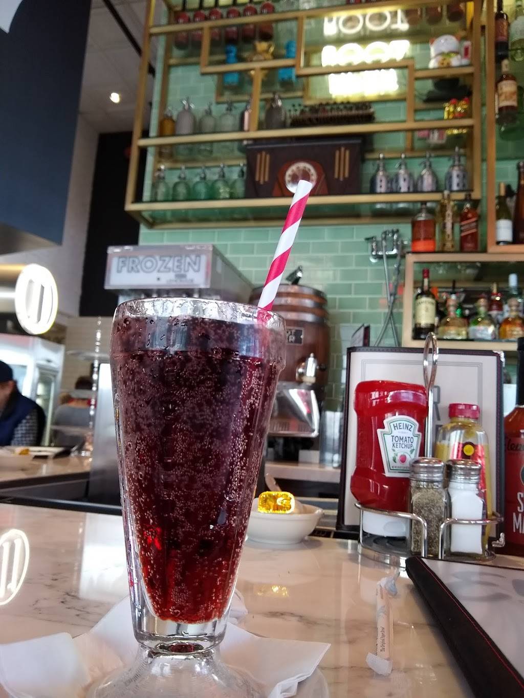 Eleven City Los Angeles | restaurant | 5400 Wilshire Blvd, Los Angeles, CA 90036, USA | 3237611211 OR +1 323-761-1211