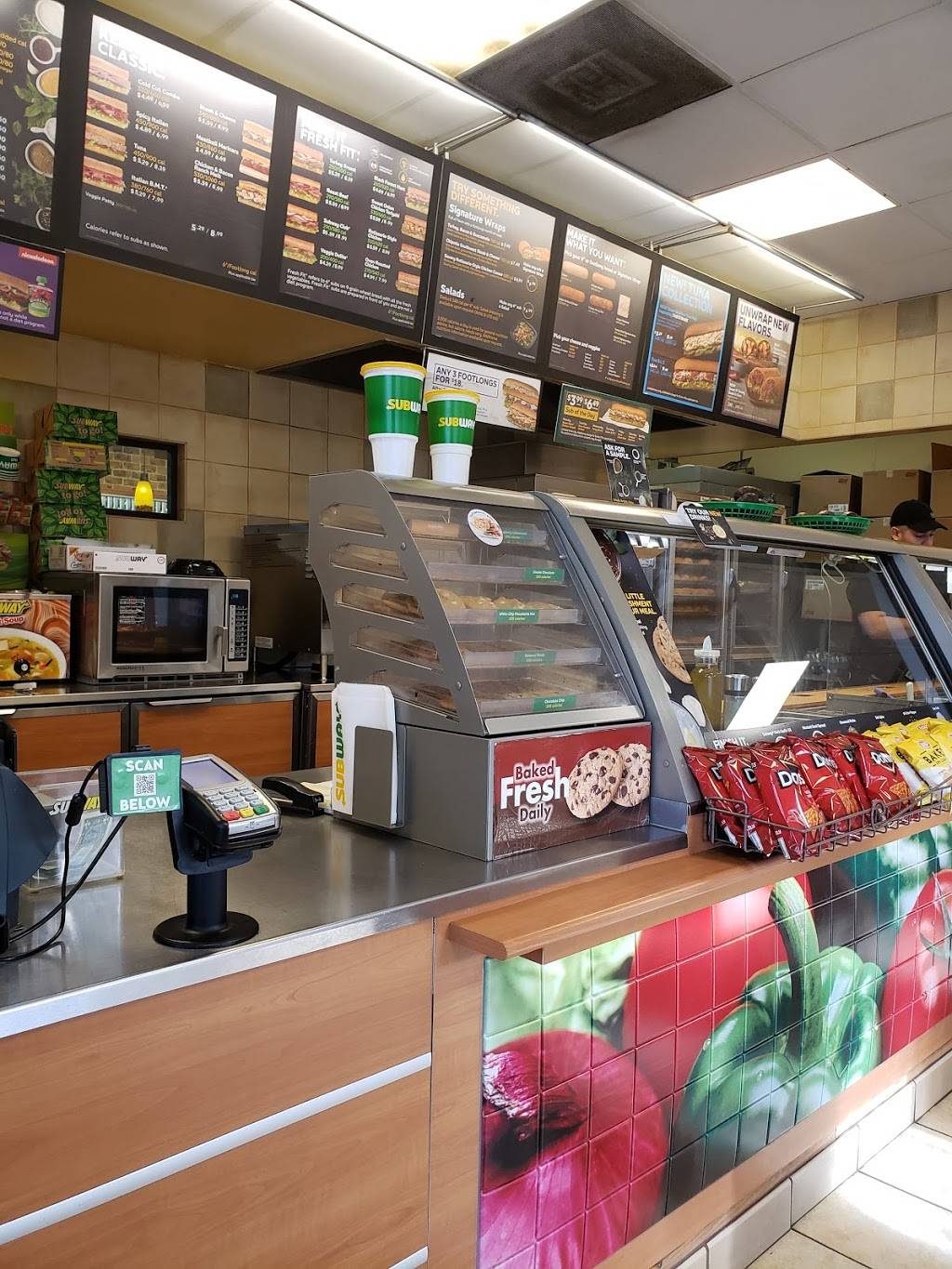 Subway | restaurant | 440 N Moorpark Rd, Thousand Oaks, CA 91360, USA | 8054494356 OR +1 805-449-4356