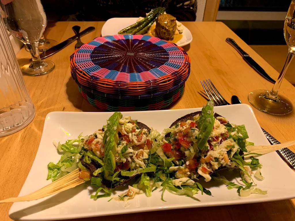 El Naranjo - South Lamar | restaurant | 2717 S Lamar Blvd STE 1085, Austin, TX 78704, USA | 5125205750 OR +1 512-520-5750