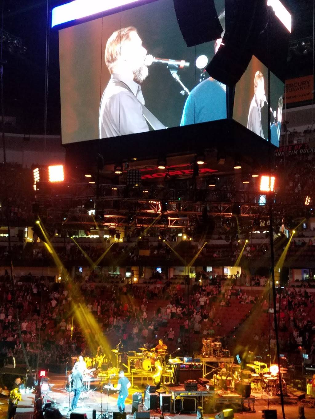 The Grand Terrace | restaurant | 2695 E Katella Ave, Anaheim, CA 92806, USA | 7147042582 OR +1 714-704-2582