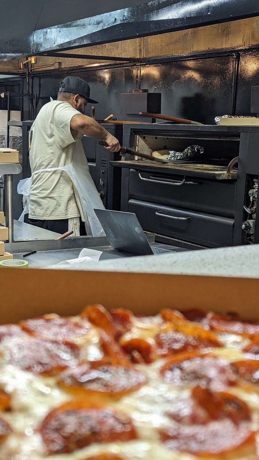 Westside Slice | restaurant | 958 Demorest Rd, Columbus, OH 43204, USA | 6147541660 OR +1 614-754-1660