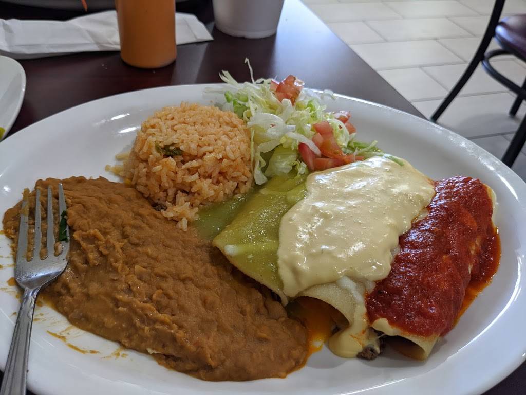 Los Girasoles Seafood and Mexican Restaurant | restaurant | 2032 Austin Hwy, San Antonio, TX 78218, USA | 2102513449 OR +1 210-251-3449