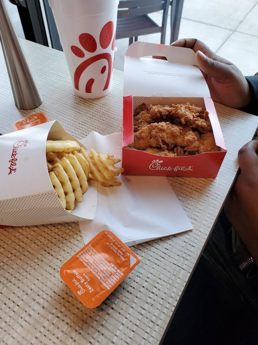 Chick-fil-A | restaurant | 17450 Halsted St, Homewood, IL 60430, USA | 7087982557 OR +1 708-798-2557