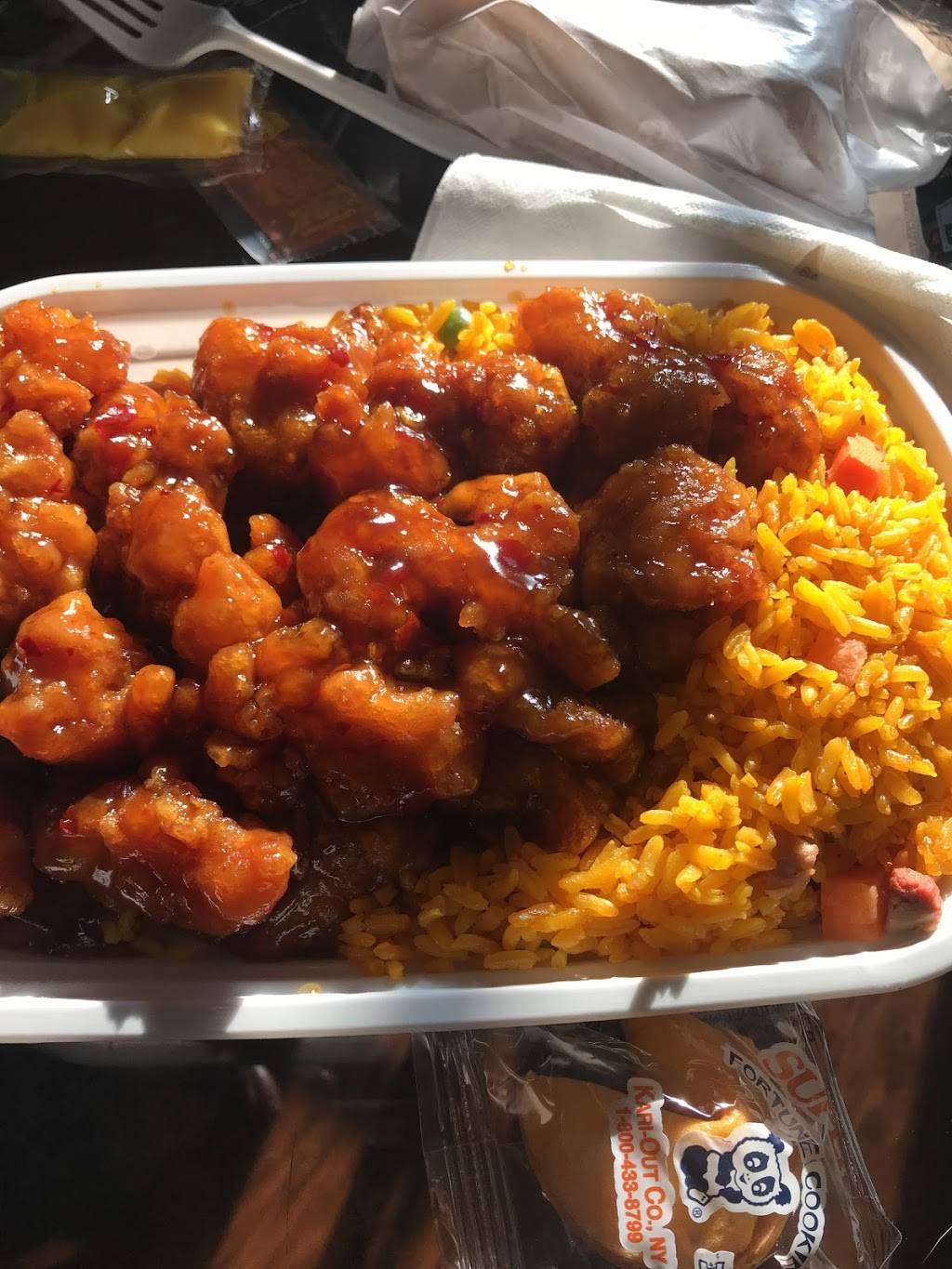 China Dragon | restaurant | 8507 Terry Rd, Louisville, KY 40258, USA | 5029959897 OR +1 502-995-9897