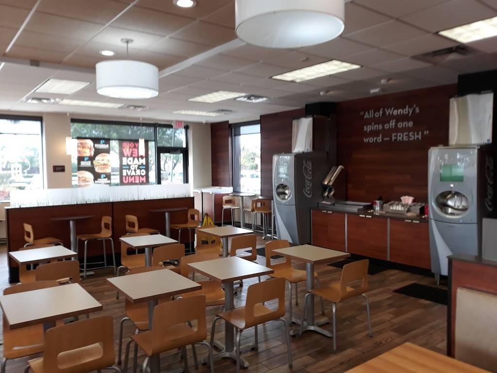 Wendys | restaurant | 14715 SW 42nd St, Miami, FL 33185, USA | 3055518261 OR +1 305-551-8261