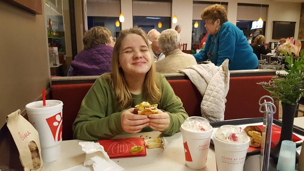 Chick-fil-A | restaurant | 1202 Martin Blvd, Middle River, MD 21220, USA | 4106865858 OR +1 410-686-5858