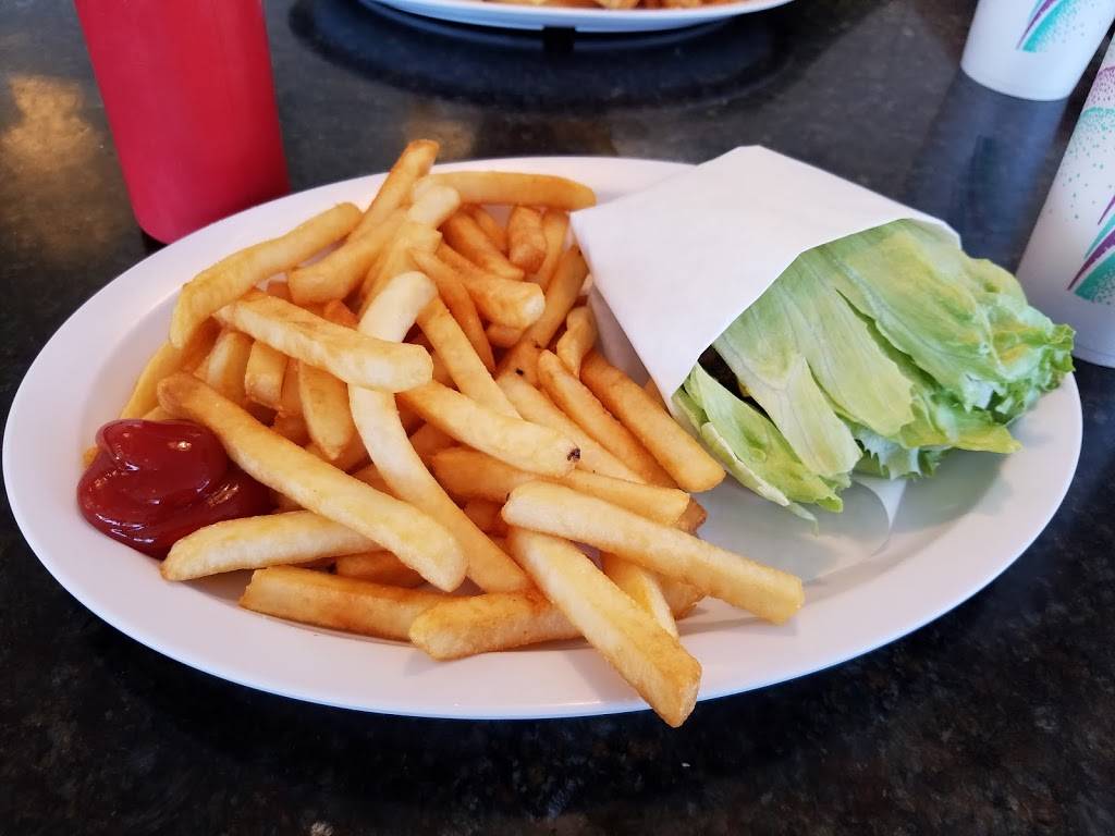 Tommys Drive Thru | restaurant | 230 N San Jacinto St, Hemet, CA 92543, USA | 9516526622 OR +1 951-652-6622