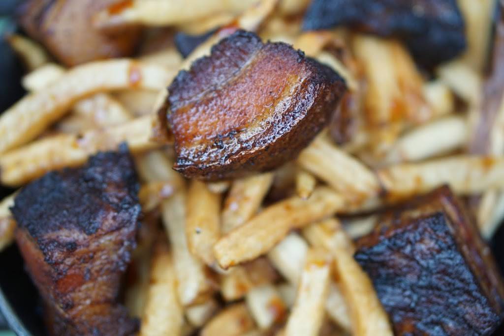 Northern Bell | restaurant | 612 Metropolitan Ave, Brooklyn, NY 11211, USA | 7183889040 OR +1 718-388-9040