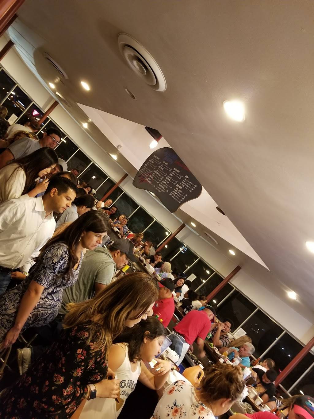 Captain Toms Seafood & Oyster | restaurant | 20525 Katy Fwy, Katy, TX 77450, USA | 2818296407 OR +1 281-829-6407