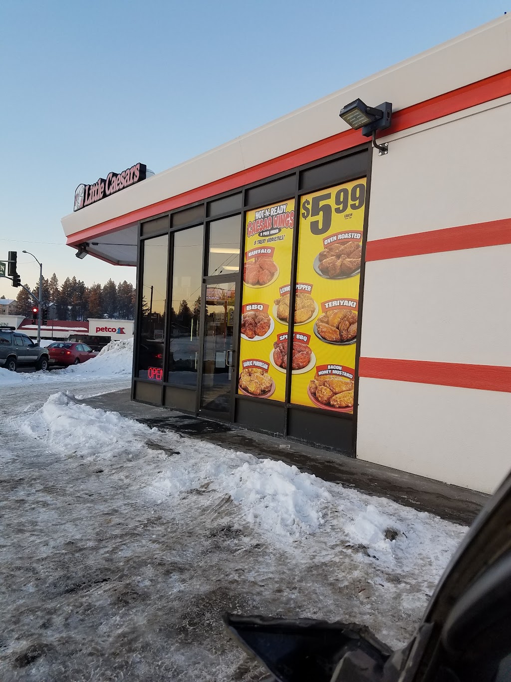 Little Caesars Pizza | meal delivery | 2905 S Regal St, Spokane, WA 99223, USA | 5093159285 OR +1 509-315-9285