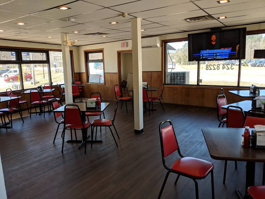 Village Pizza | restaurant | 1735 Main St, Sanford, ME 04073, USA | 2073248228 OR +1 207-324-8228