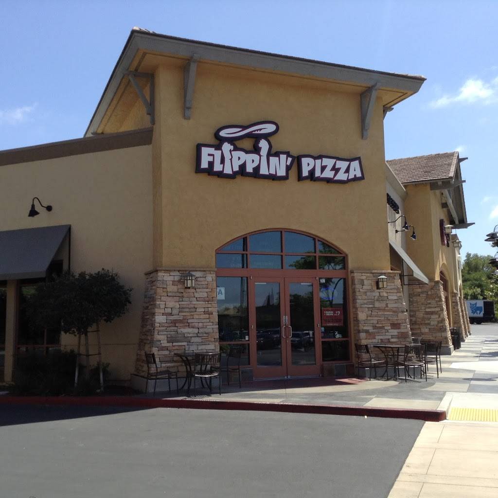Flippin Pizza | restaurant | 16615 Dove Canyon Rd, San Diego, CA 92127, USA | 8586749977 OR +1 858-674-9977