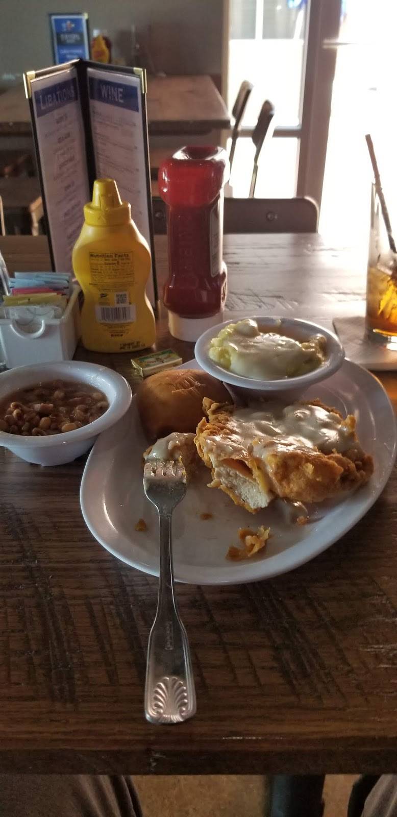 Tavern 018 | restaurant | 8130 Macon Station #106, Cordova, TN 38018, USA | 9013215949 OR +1 901-321-5949