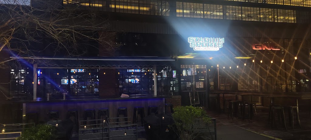 Stadium Sports Bar & Smokehouse | restaurant | 300 Tingey St SE, Washington, DC 20003, USA | 2026516375 OR +1 202-651-6375