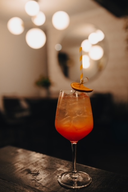 Two Fourteen Restaurant | restaurant | 214 W State St, Media, PA 19063, USA | 7249049139 OR +1 724-904-9139