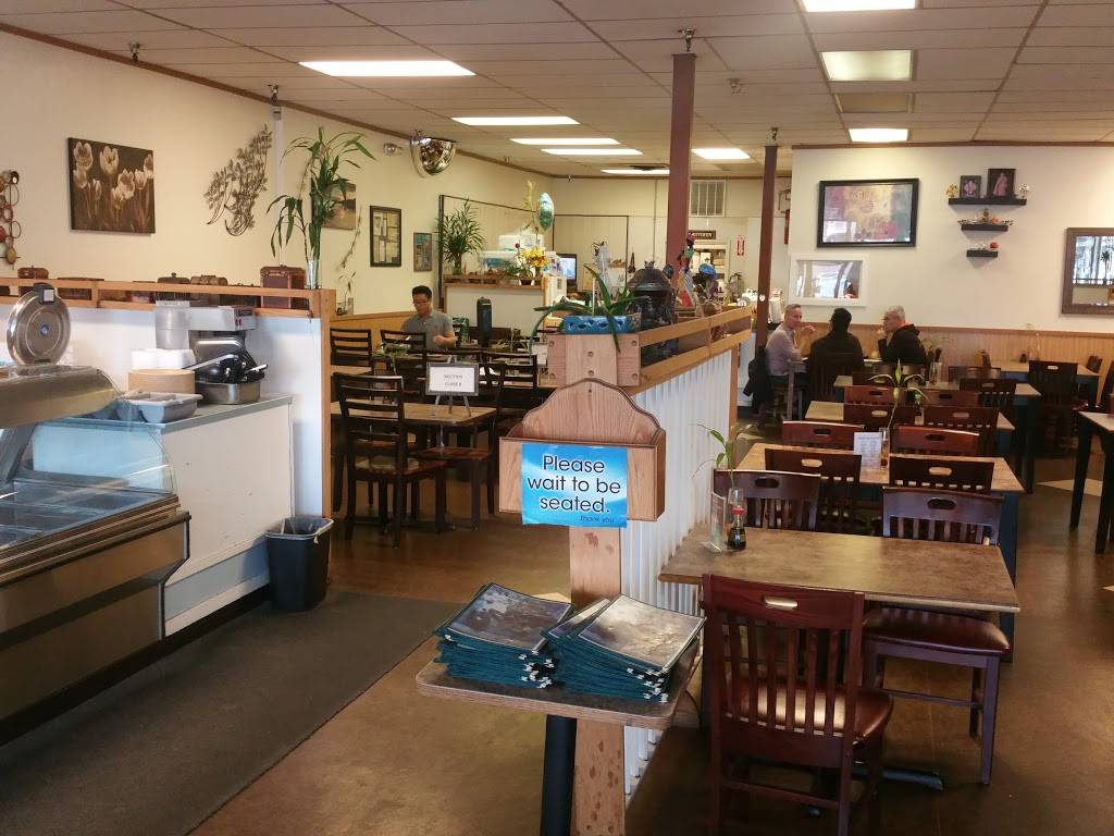 Thai Kitchen | restaurant | 3421 E Tudor Rd #A, Anchorage, AK 99507, USA | 9075610082 OR +1 907-561-0082