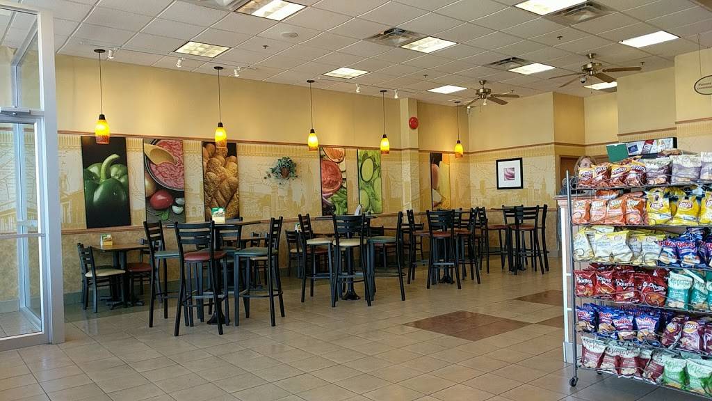 Subway | restaurant | 1402 Chemin de Saint-Jean, La Prairie, QC J5R 2L7, Canada | 4506597185 OR +1 450-659-7185