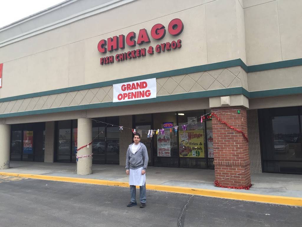 chicago fish and chicken gyro | restaurant | 9942 E Washington St, Indianapolis, IN 46229, USA | 3177449311 OR +1 317-744-9311