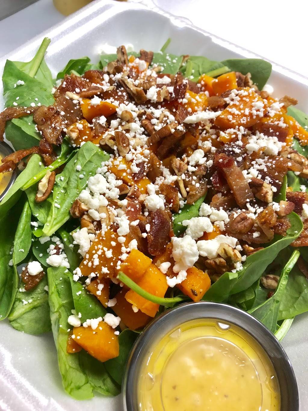 Jovalou Cuisine & Cocktails | restaurant | 112 E Main St, Fairfield, IL 62837, USA | 6185998704 OR +1 618-599-8704