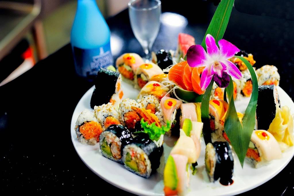 Zen Asian Sushi Bar & Grill | restaurant | 8354 Northfield Blvd, Denver, CO 80238, USA | 3033714644 OR +1 303-371-4644