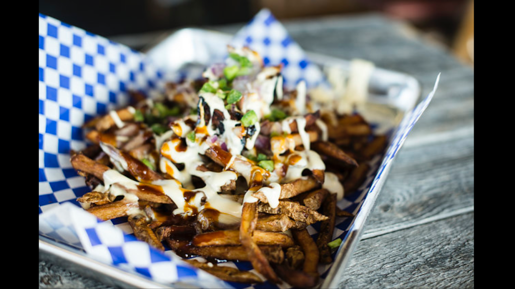 Klemms Smoke Haus | restaurant | 4019, 2000 S Broadway, Edmond, OK 73013, USA | 4057577412 OR +1 405-757-7412