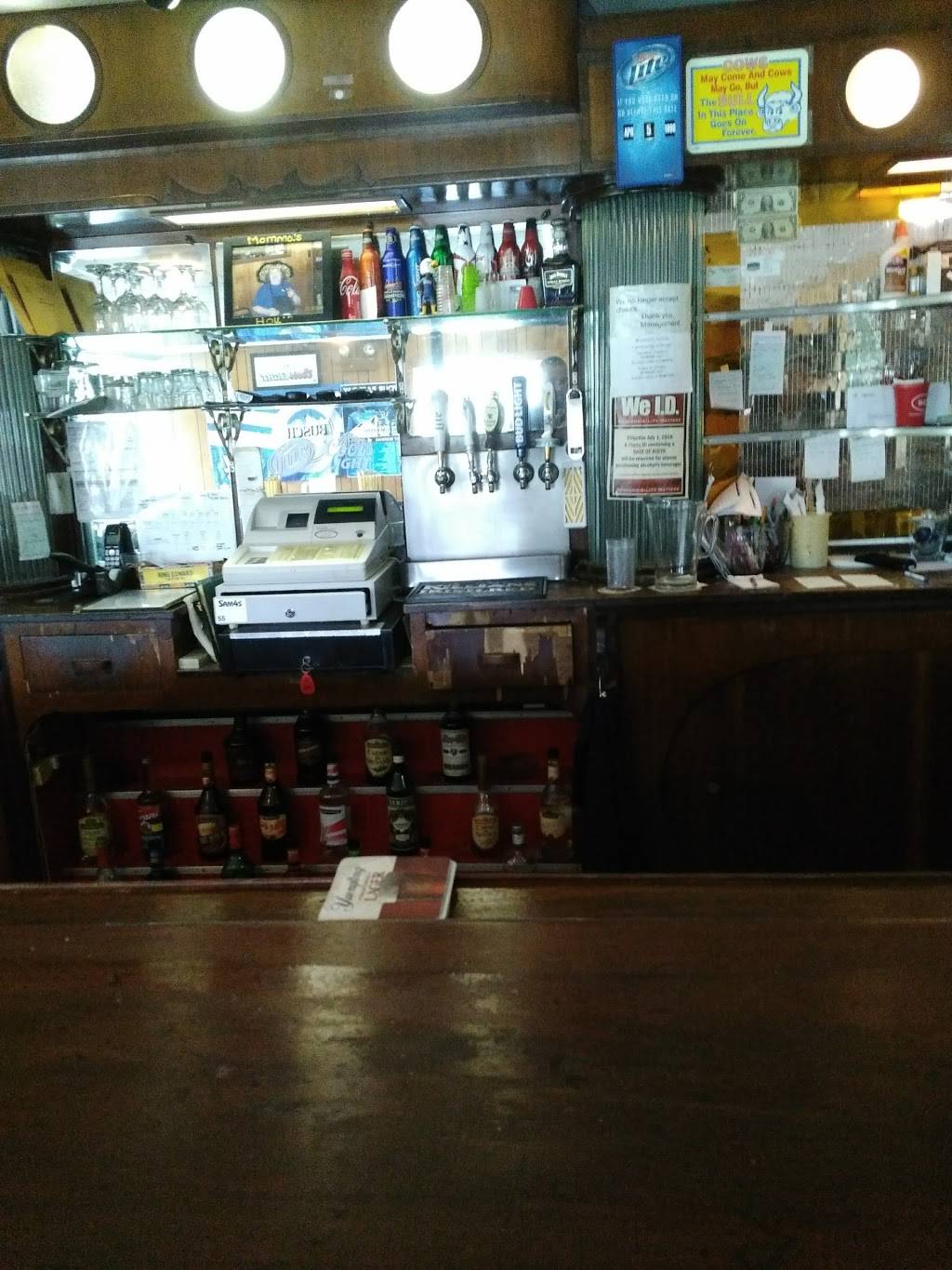 St Phillips Inn | restaurant | 11200 Upper Mt Vernon Rd, Evansville, IN 47712, USA | 8129855558 OR +1 812-985-5558