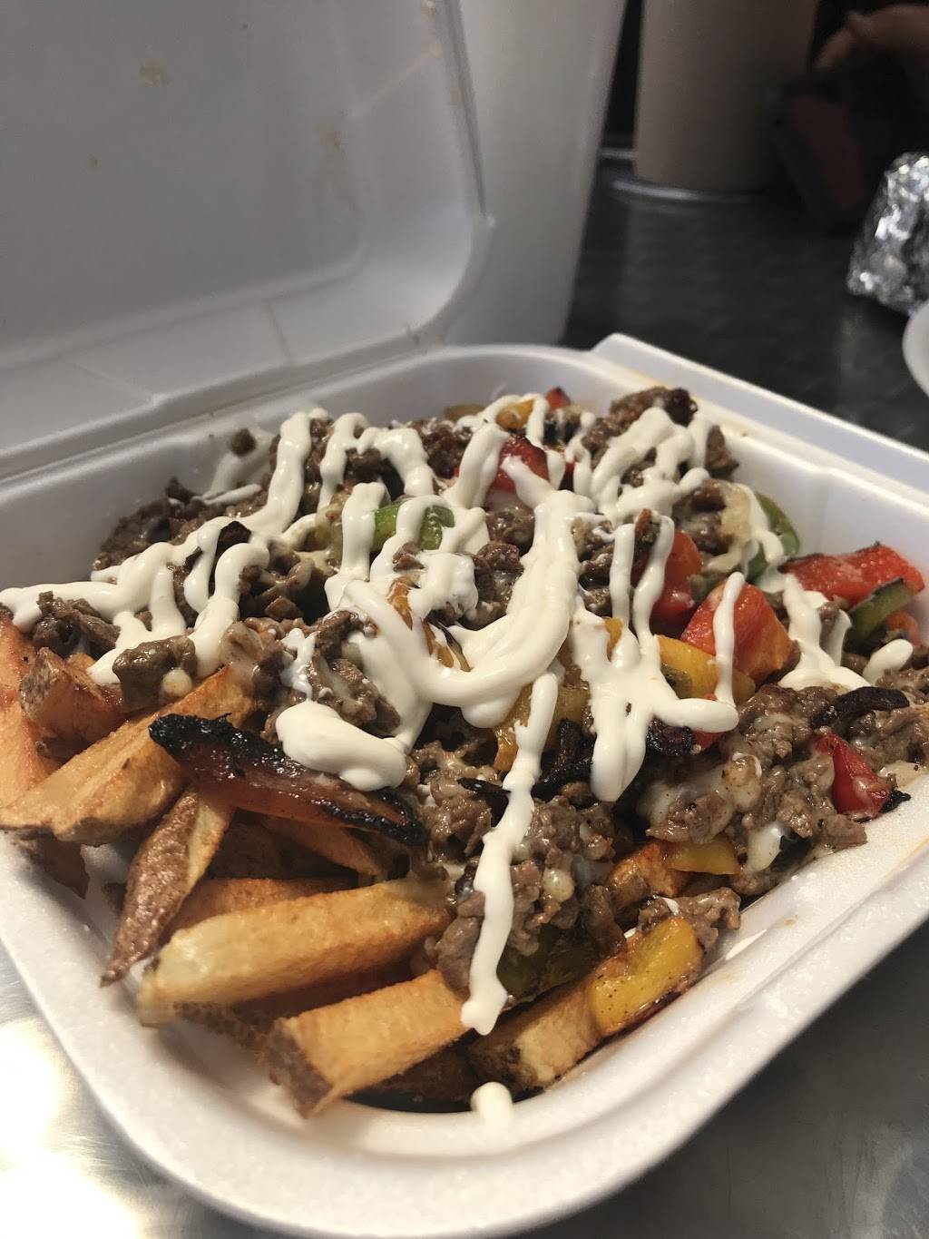 Cheles Tacos Grill | restaurant | 521 S A St, Madera, CA 93638, USA | 5593954169 OR +1 559-395-4169