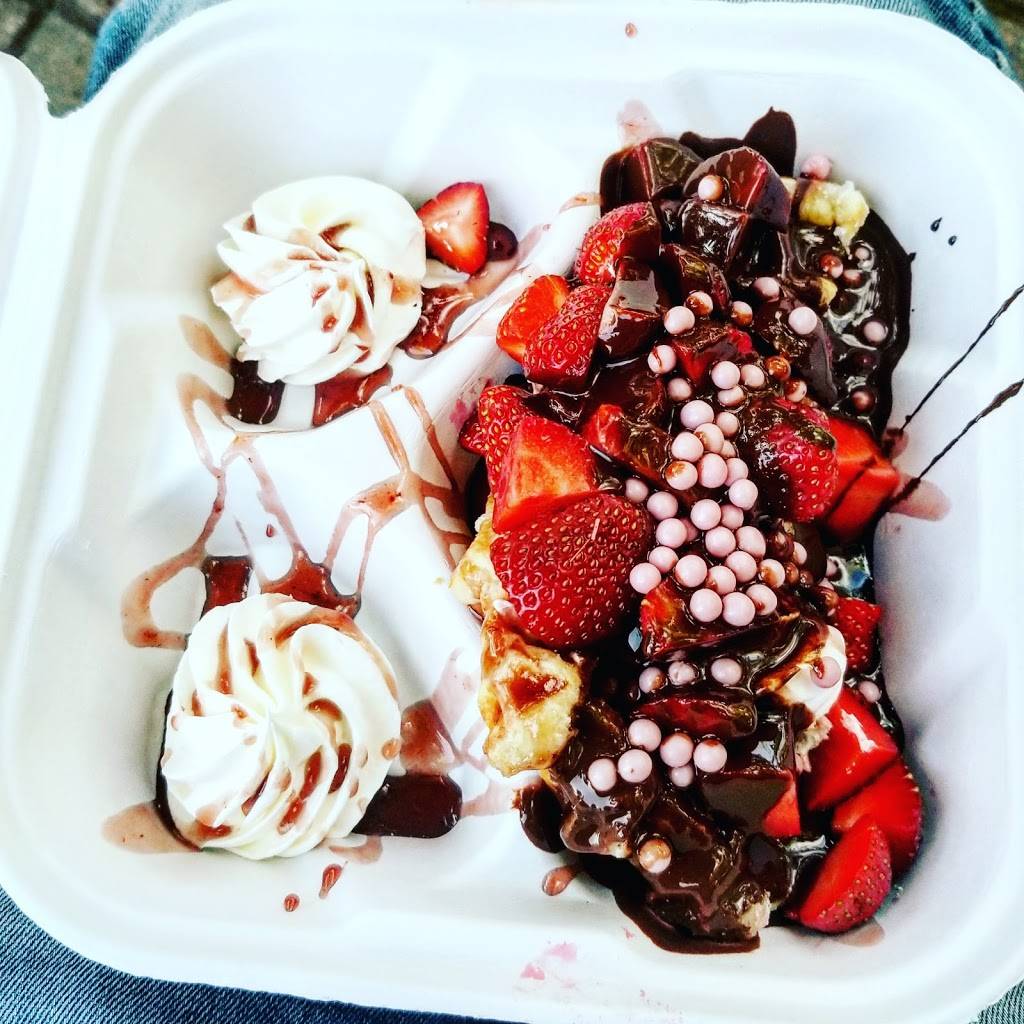 Coco Cacao | restaurant | 135 A Rue Principale, Gatineau, QC J9H 3M6, Canada | 8196644806 OR +1 819-664-4806