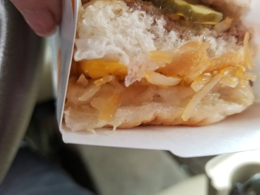 White Castle | restaurant | 335 Martin Luther King Jr Blvd N, Pontiac, MI 48342, USA | 2487450679 OR +1 248-745-0679