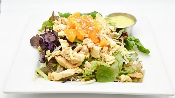 Mango Tango La Brea juicery & grill | restaurant | 411 N La Brea Ave, Inglewood, CA 90302, USA | 7473895212 OR +1 747-389-5212