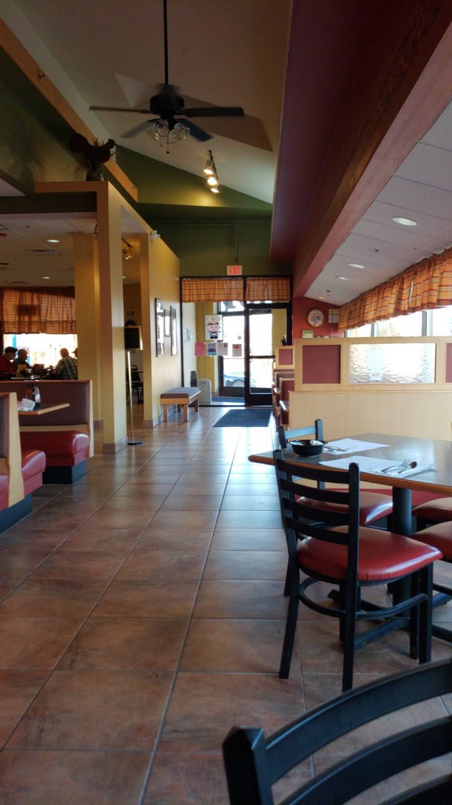 Lil Chef | restaurant | 101 Brookside Ln # D, Brighton, MI 48116, USA | 8102275520 OR +1 810-227-5520