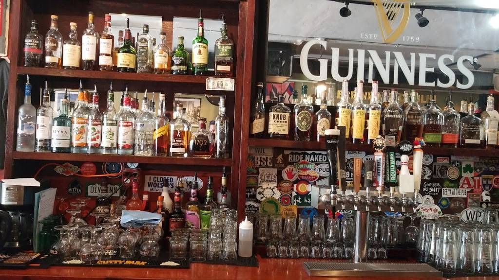Finleys Pub | restaurant | 2019, 375 S Pearl St, Denver, CO 80209, USA | 3032824790 OR +1 303-282-4790