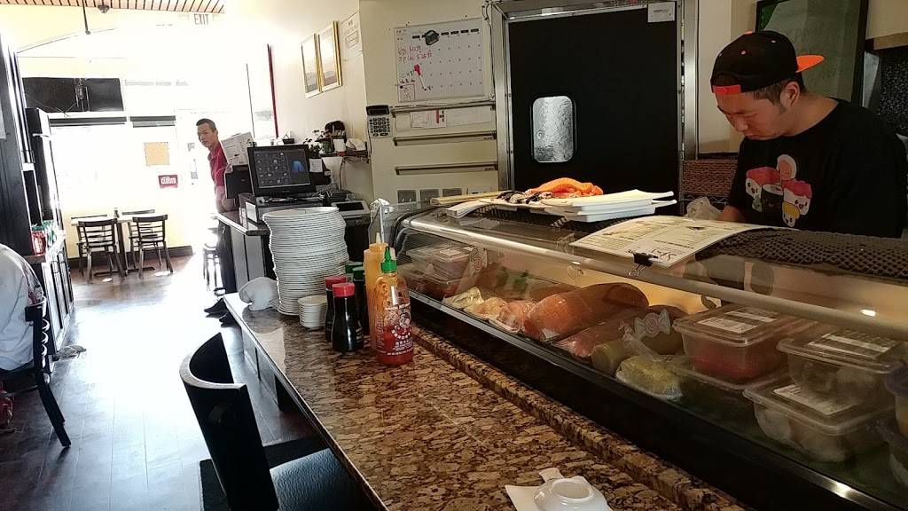 Sushi Infinity | restaurant | 975 The Alameda, San Jose, CA 95126, USA | 4082985888 OR +1 408-298-5888