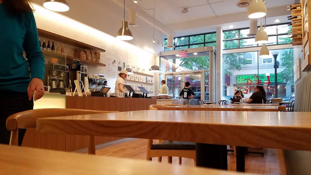 Léa French Street Food | restaurant | 106 N Marion St, Oak Park, IL 60301, USA | 7086135994 OR +1 708-613-5994