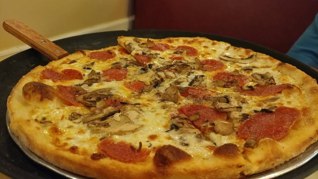 Pizza Perfect | restaurant | 357 Clofton Dr, Nashville, TN 37221, USA | 6156467877 OR +1 615-646-7877