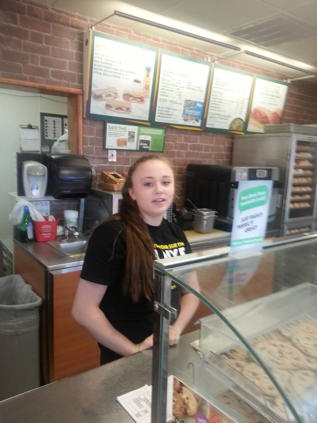 Subway | restaurant | 510 W Main St, Crisfield, MD 21817, USA | 4109683000 OR +1 410-968-3000