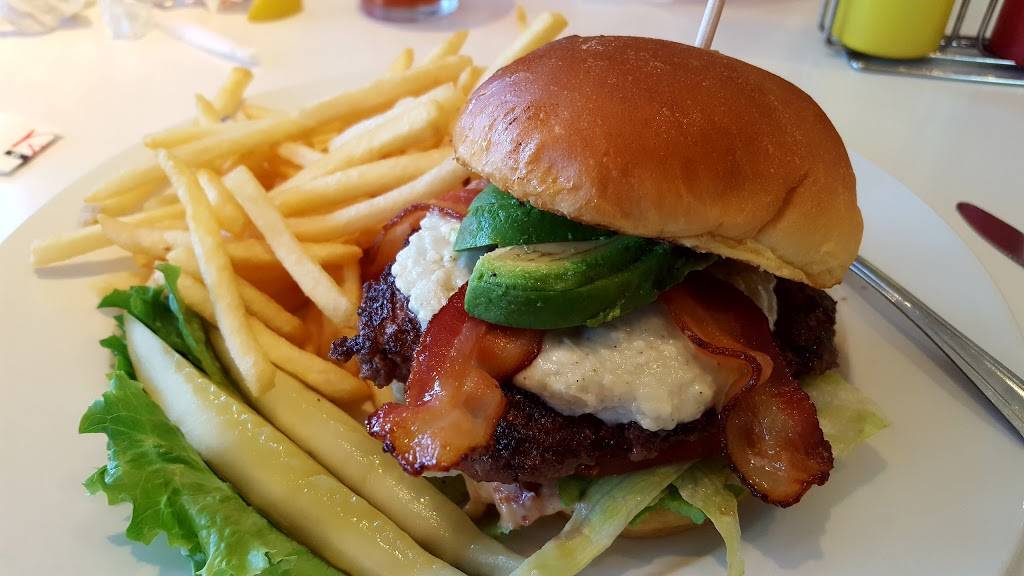 Rubys Diner | restaurant | 13102 Newport Ave, Tustin, CA 92780, USA | 7148387829 OR +1 714-838-7829