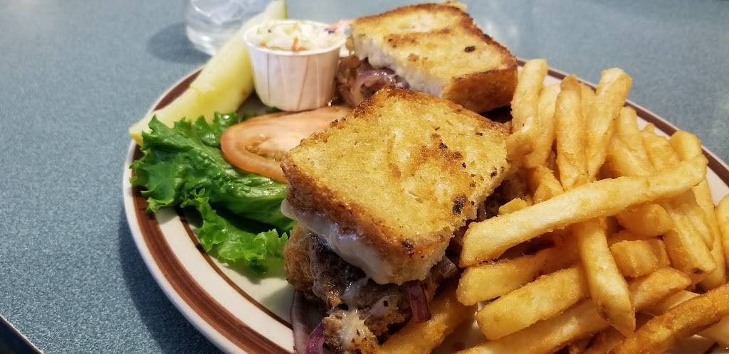 The Lincoln Inn | restaurant | 240 E Lincoln Hwy, DeKalb, IL 60115, USA | 8157562345 OR +1 815-756-2345