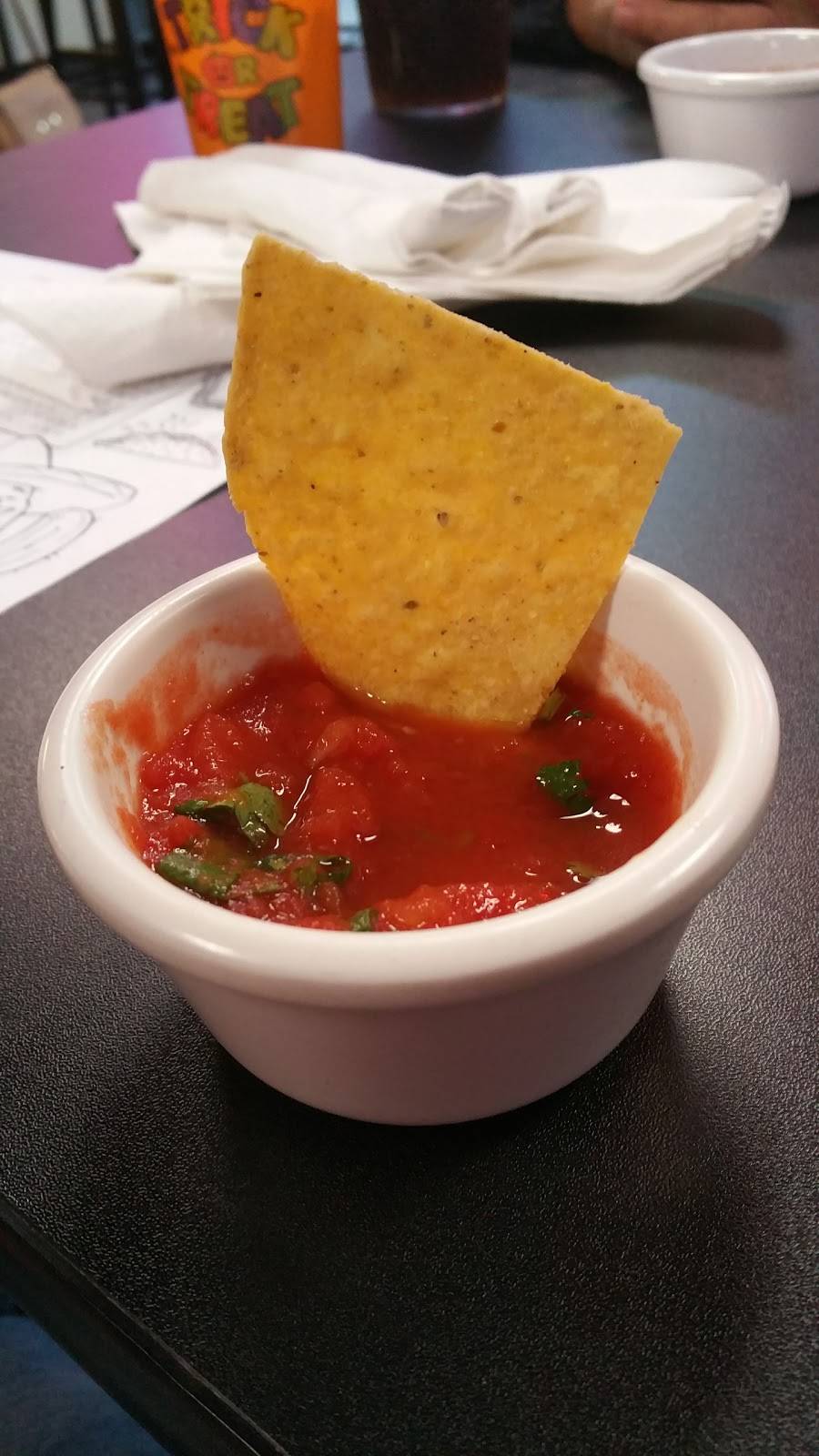 Tortilleria Perches | restaurant | 1601 W Sunshine St, Springfield, MO 65807, USA | 4178648195 OR +1 417-864-8195