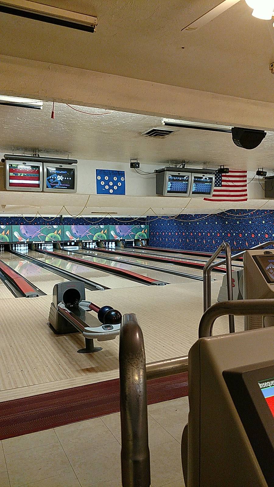 Minerva Bowl | restaurant | 917 E Lincolnway #1213, Minerva, OH 44657, USA | 3308685210 OR +1 330-868-5210