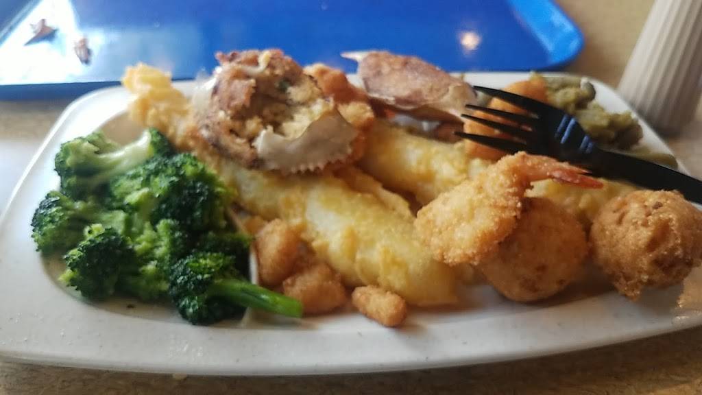 Captain Ds | restaurant | 161 Altama Connector, Brunswick, GA 31525, USA | 9122646455 OR +1 912-264-6455