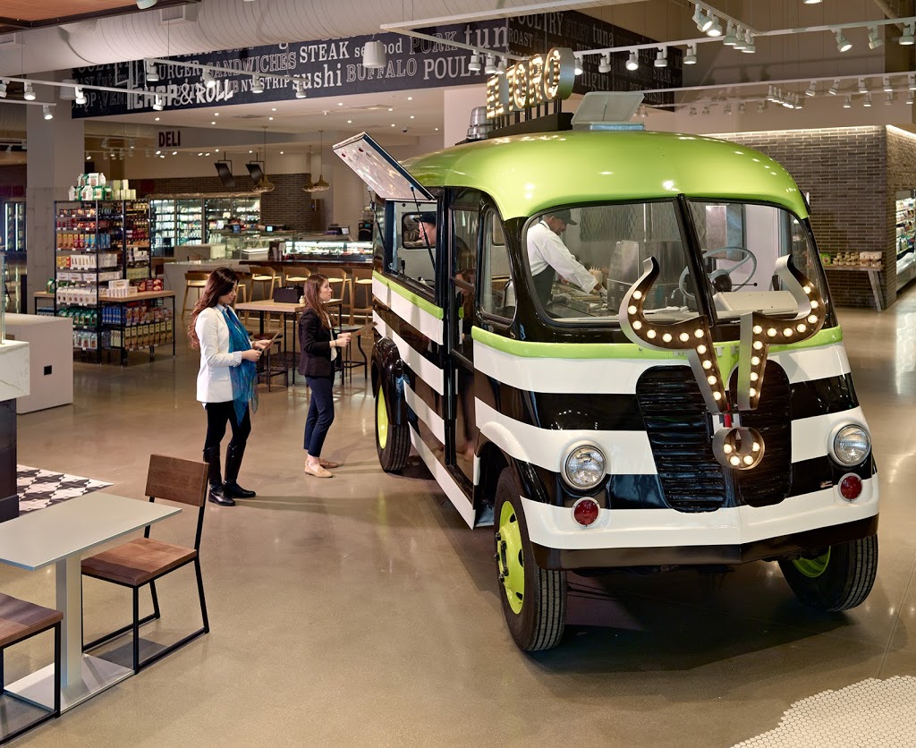 Falls City Market | restaurant | 210 W Liberty St, Louisville, KY 40202, USA | 5023136710 OR +1 502-313-6710