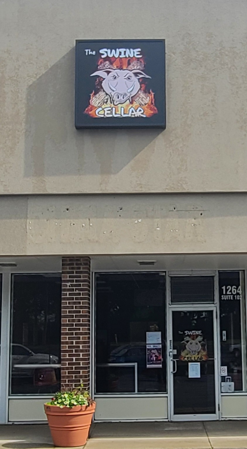The Swine Cellar | restaurant | 1264 E Chicago Ave #102, Naperville, IL 60540, USA | 6304458016 OR +1 630-445-8016
