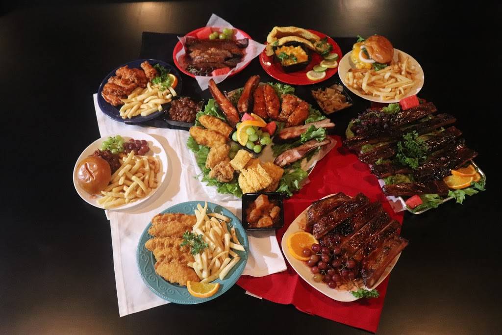 The Pitt Boss BBQ and Gamers Lounge | restaurant | 2077 Elm Rd NE, Warren, OH 44483, USA | 3304696929 OR +1 330-469-6929