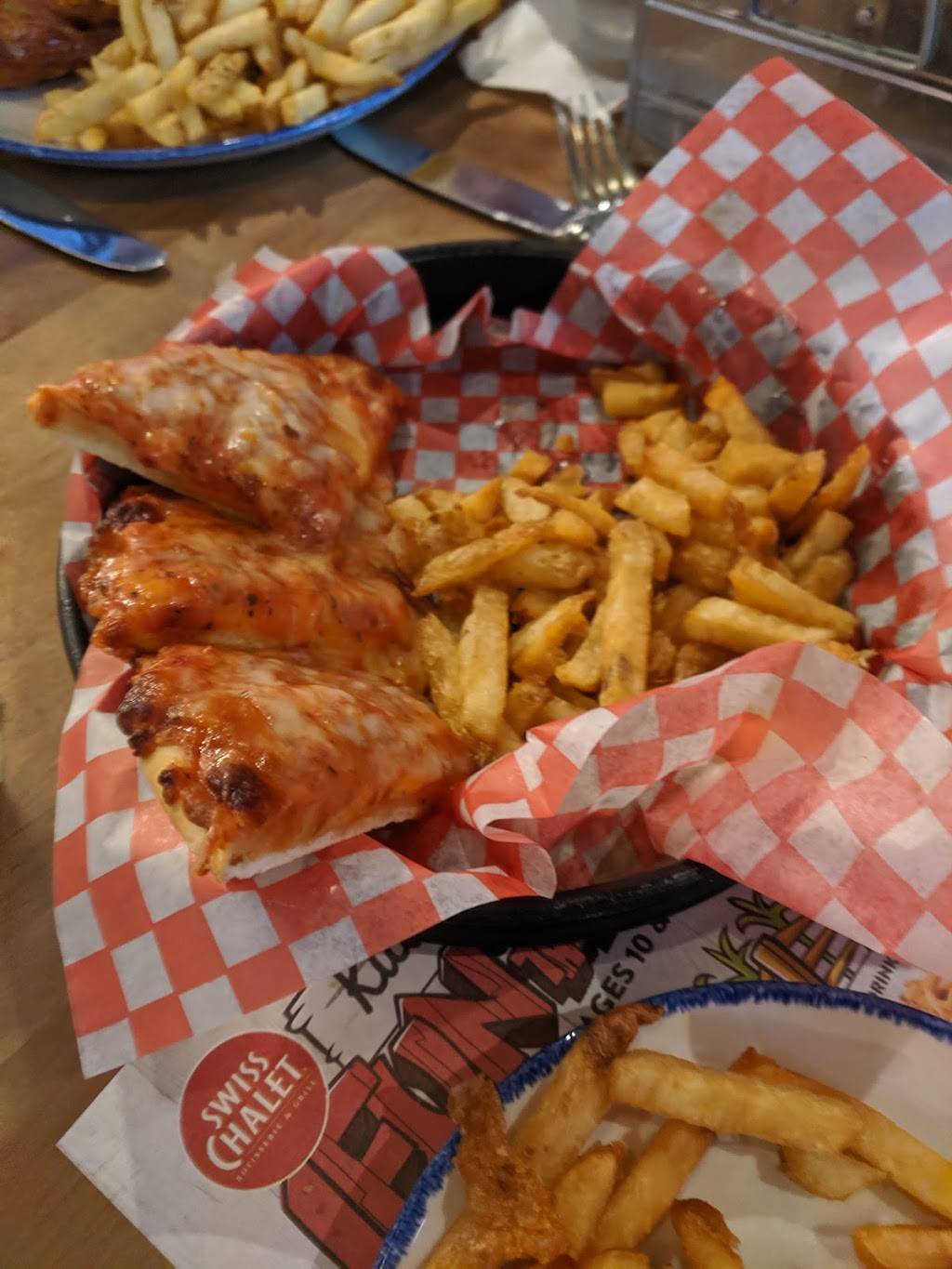 Harveys | restaurant | 5980 McLaughlin Rd, Mississauga, ON L5R 3X9, Canada | 9055070838 OR +1 905-507-0838