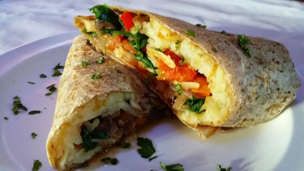 Primo Cafe | restaurant | 6526, 44599 Valley Central Way, Lancaster, CA 93536, USA | 6619517288 OR +1 661-951-7288